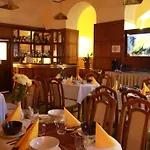 Hotel Omnibusz Budapeste