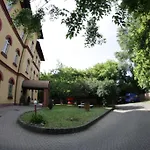 Hotel Omnibusz Budapeste