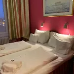 Omnibusz Hotel 3*