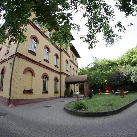 Hotel Omnibusz 3*