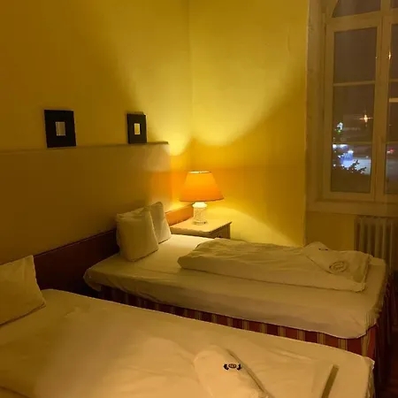Hotel Omnibusz 3*