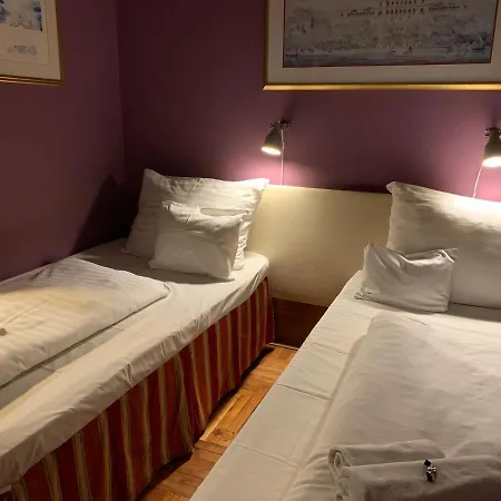 Hotel Omnibusz