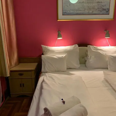 Hotel Omnibusz Budapest