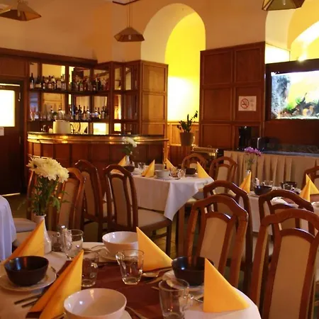 Hotel Omnibusz Boedapest
