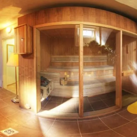 Hotel Omnibusz 3*