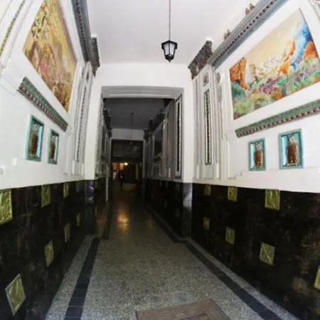 Omnibusz 3* Budapest